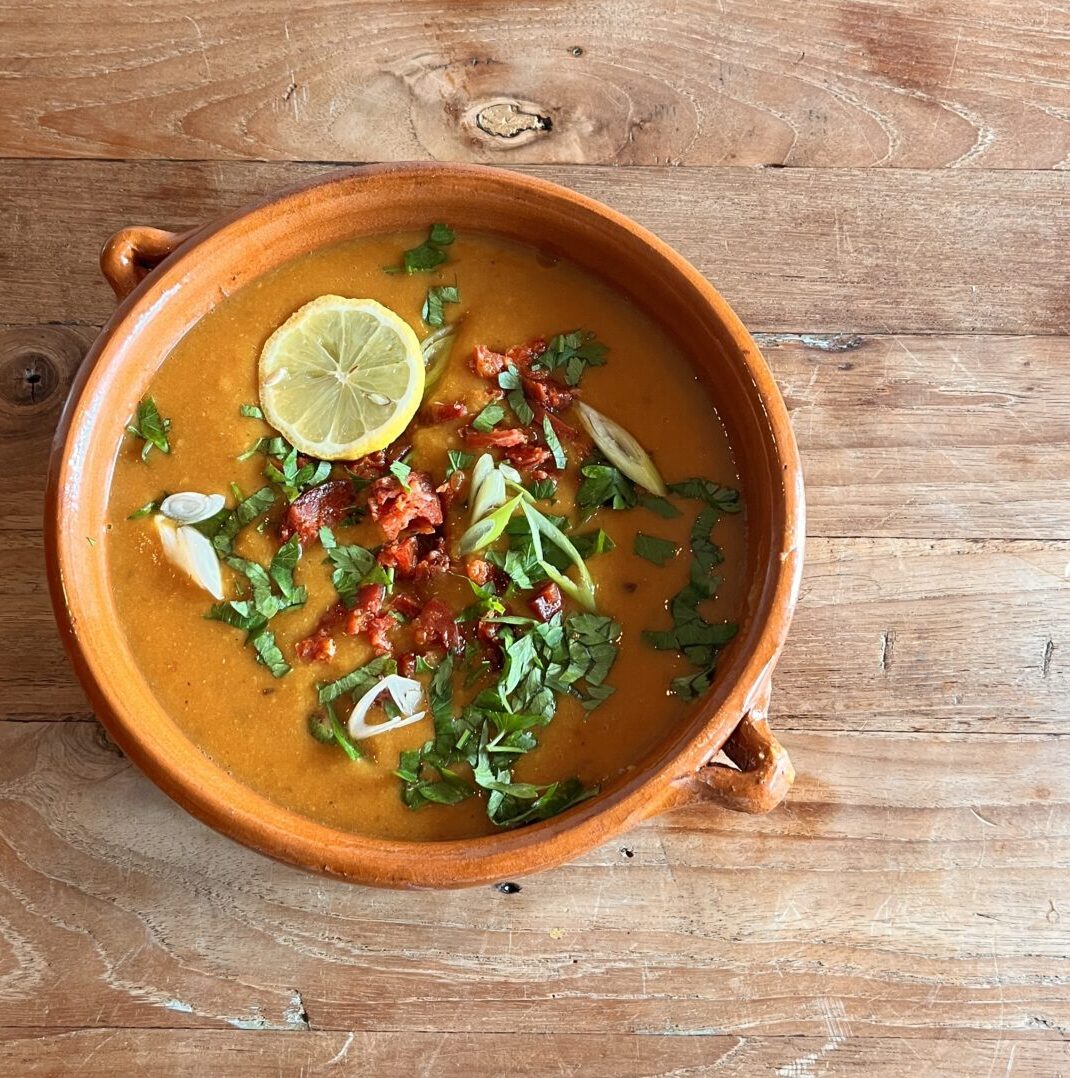 Spaanse pompoensoep met chorizo