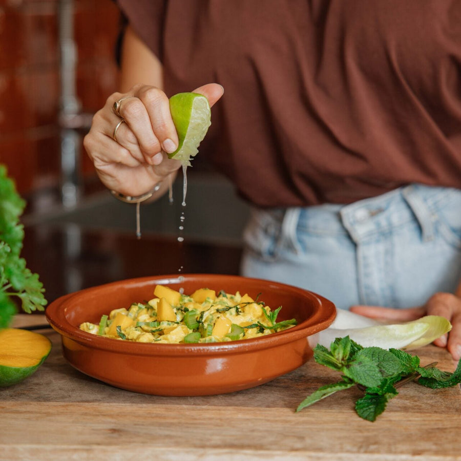 Kalkoen-mango-witlofsalade met frisse kerriesaus